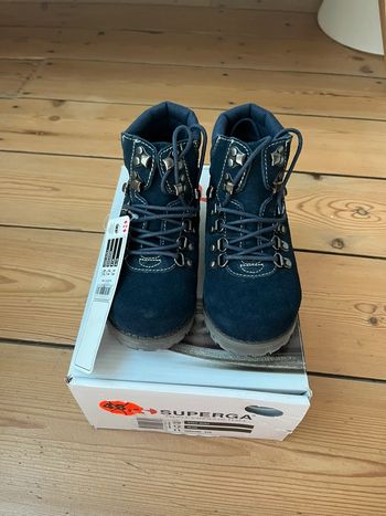 Chaussures bottines boots neuves enfant garçon