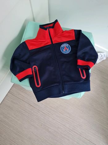 Veste de survetement Paris saint germain 6 mois