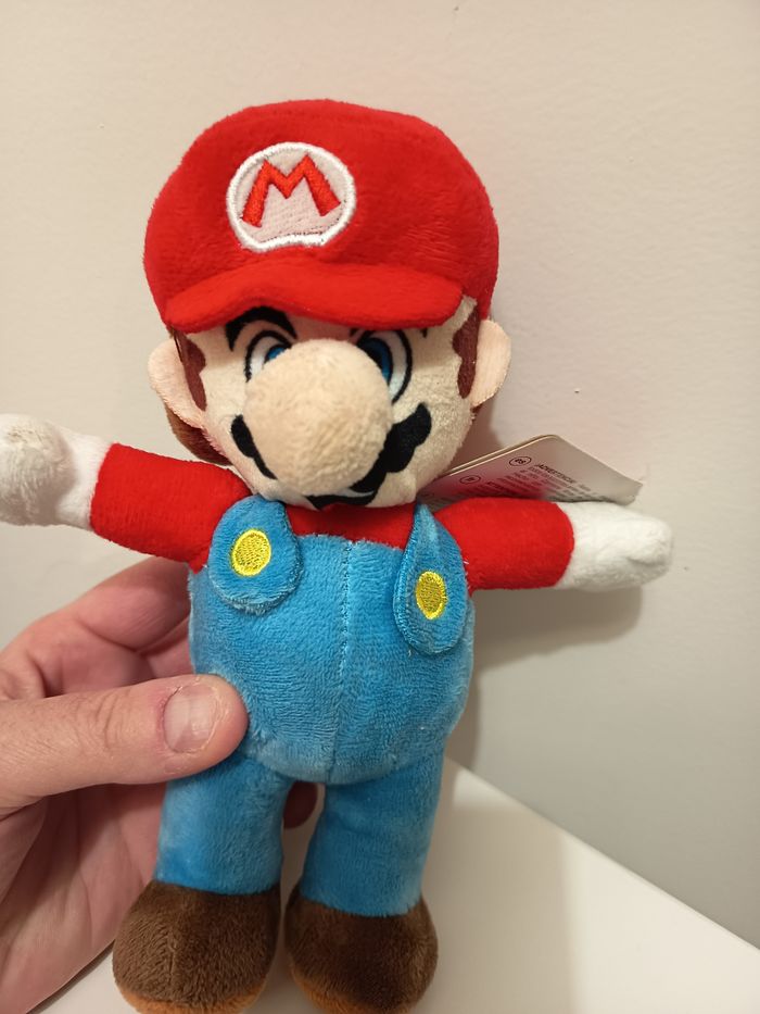 Peluche Super Mario neuve - photo numéro 5