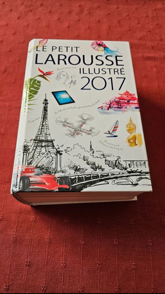 Le petit larousse illustré