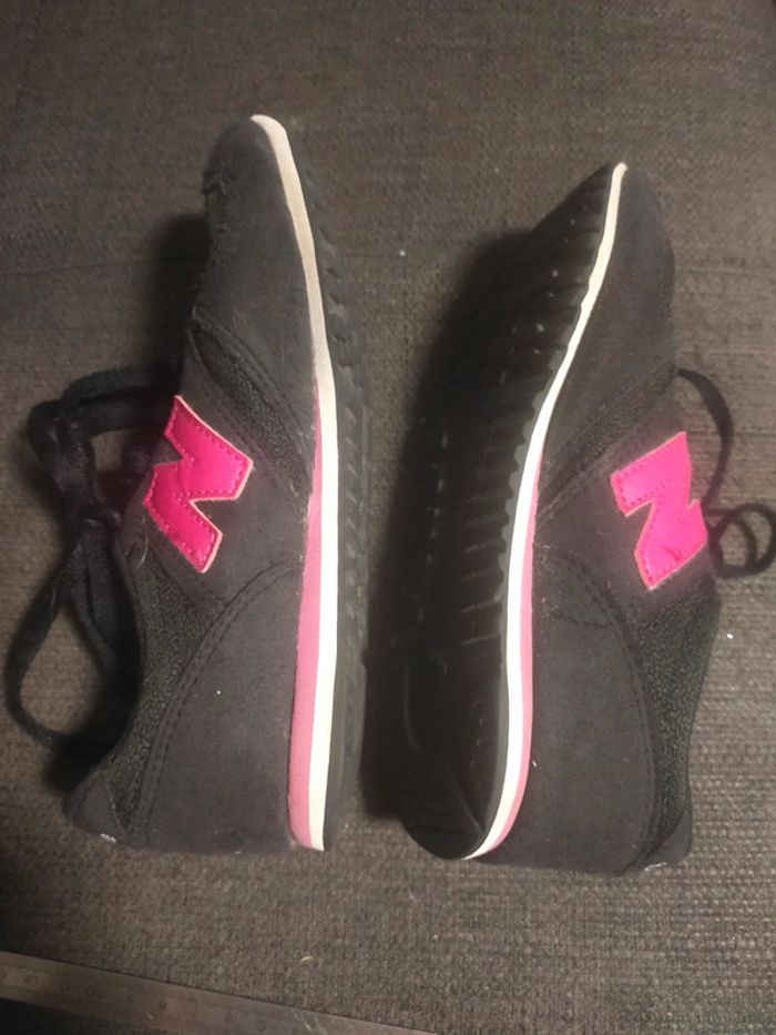 Baskets a lacets noires New Balance 420 fille T 32 - photo numéro 6