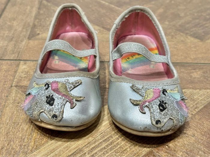 Ballerines argentées licorne jumelles p.24 - photo numéro 11
