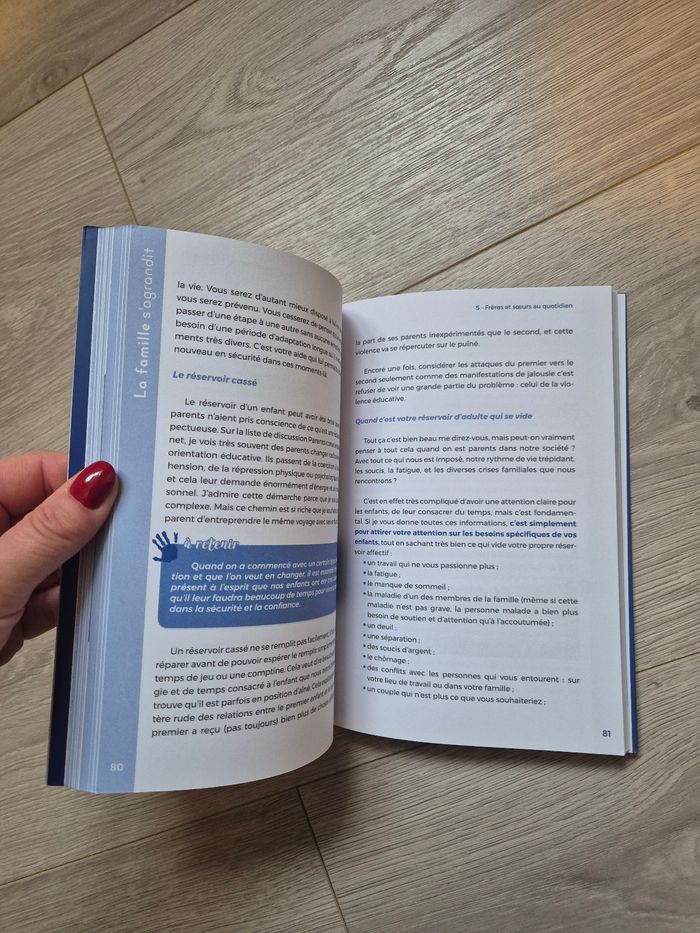 Livre la famille s'agrandit - photo numéro 4