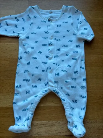 Beau bodyjama petit bateau naissance garçon