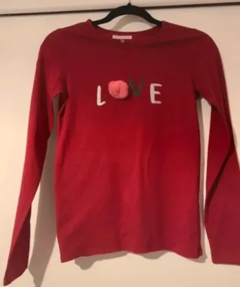TEE shirt