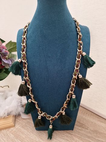 Collier Sautoir Boheme Doré Pompons Verts Ruban Multicolore