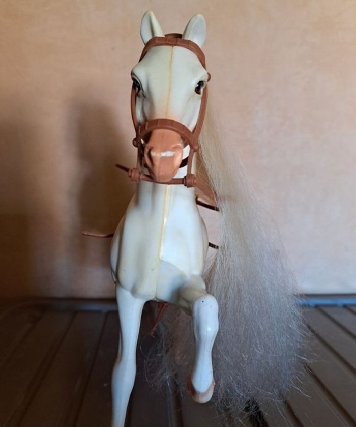 Cheval de Barbie - photo numéro 4