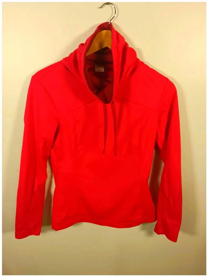 C8 sous pull fuchsia décathlon M