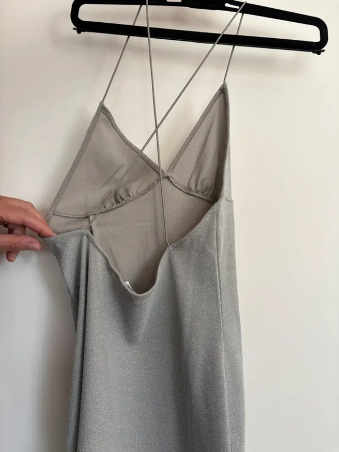 robe de soirée dos nu argenté h&m divided taille S neuve - photo numéro 3