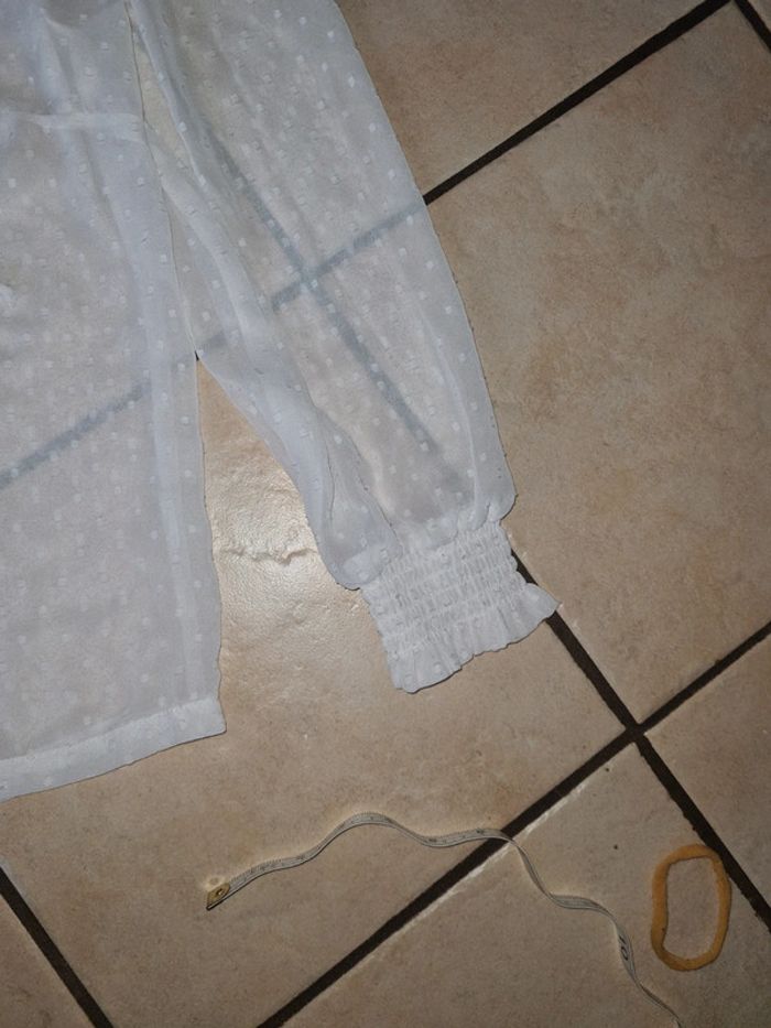 Haut kiabi dentelle blanche - photo numéro 2