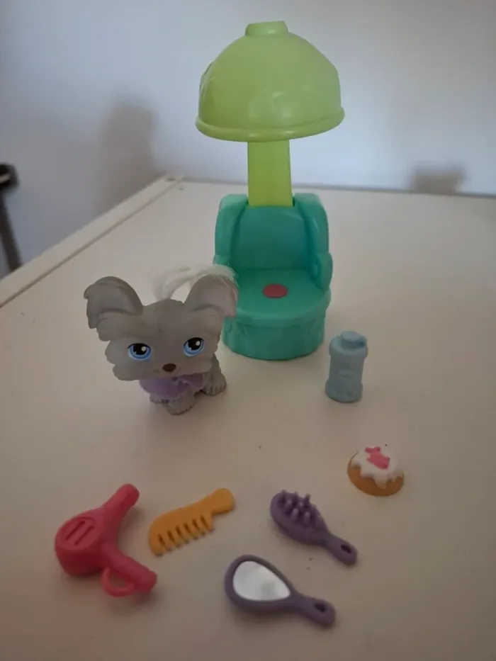 Littlest Pet shop salon de coiffure avec chien et accessoires