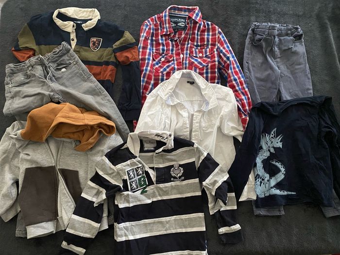 Lot vêtements 8 ans