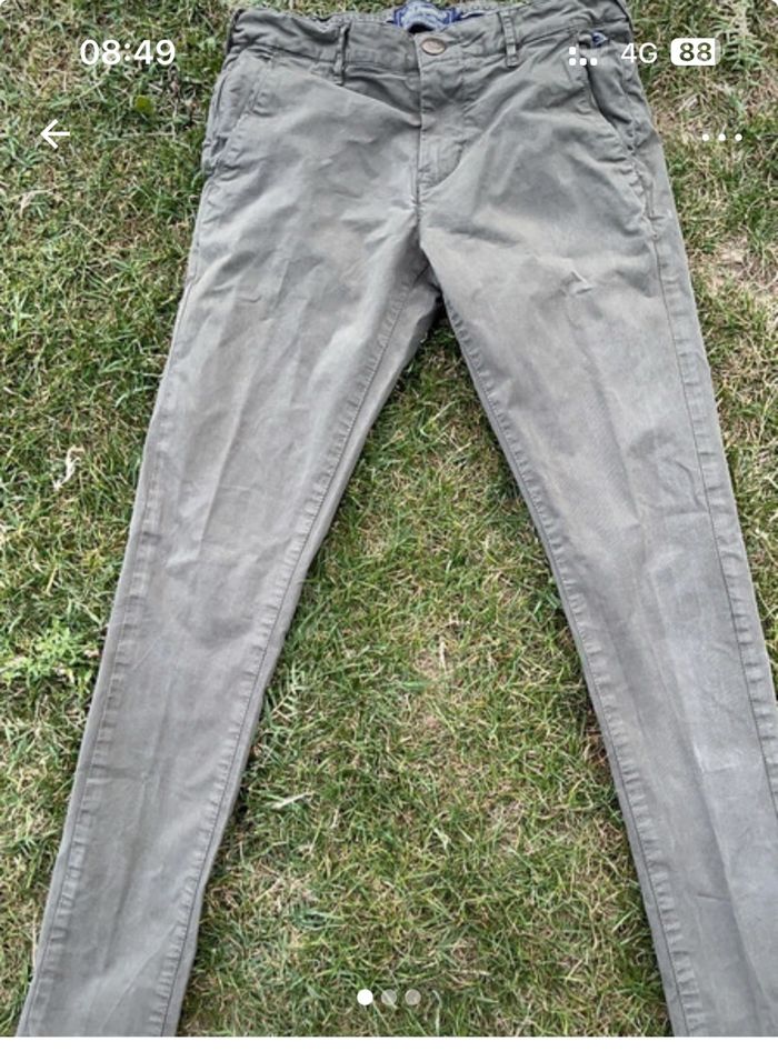 Pantalon chino kaki