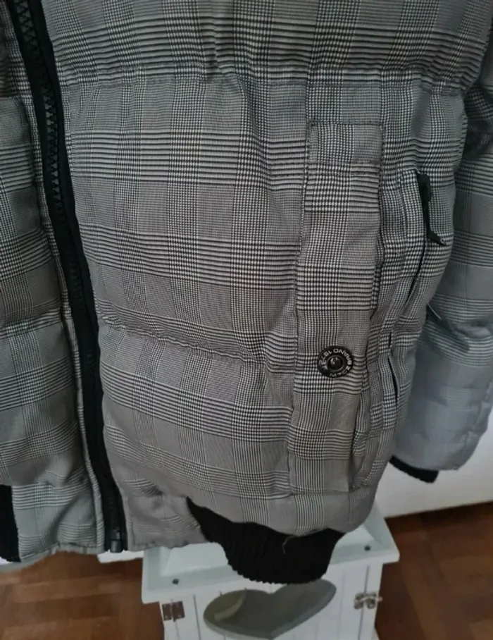 Blouson/doudoune grise noire MZGZ Taille S - photo numéro 7