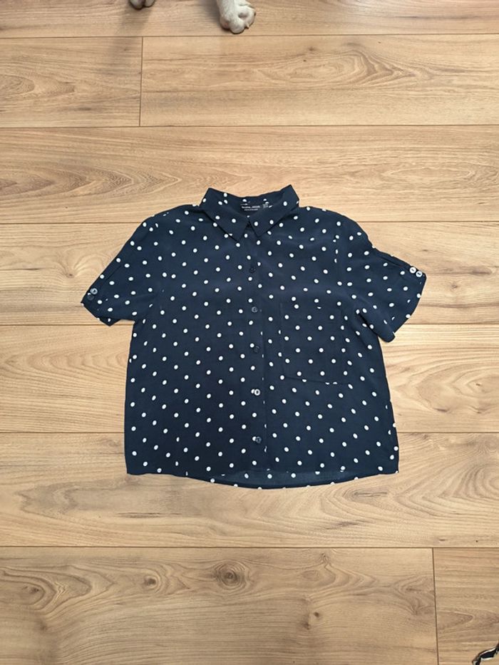 Blouse manches courtes taille M Bershka