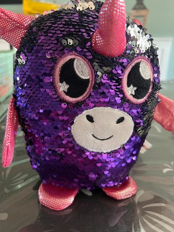Peluche sequins