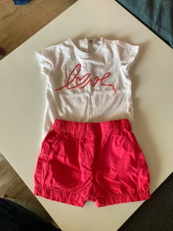 Ensemble short et T-shirt