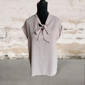 Jolie blouse fluide et légère femme T 36 Promod