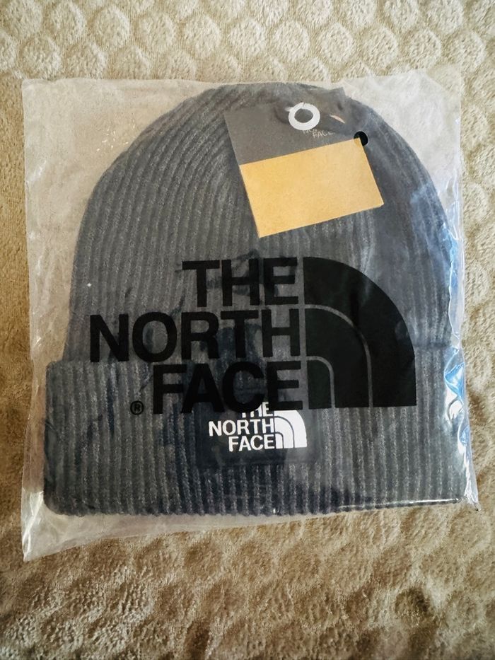 Bonnet the north face gris neuf - photo numéro 4