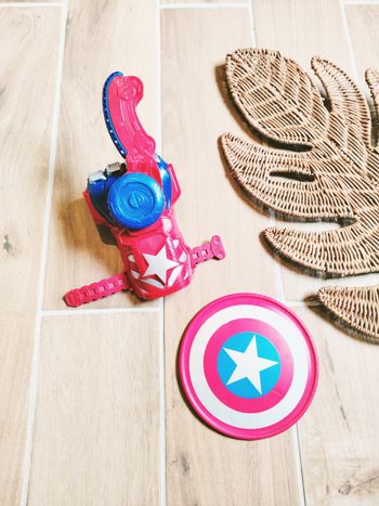 💫 Déguisement poignet lanceur de bouclier Captain America marvel