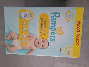 Couches Pampers taille 1 (112 unités)