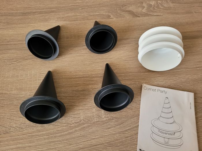 Lot de 3  livres et ustensiles de cuisine Tupperware - photo numéro 3