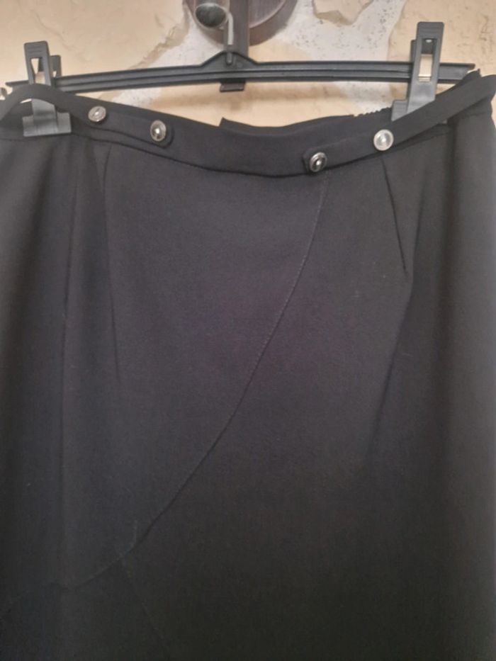 Jupe noire taille 40 - photo numéro 2