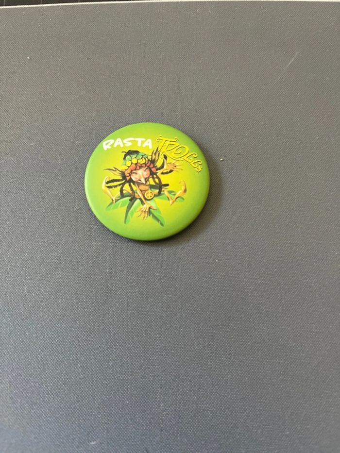 Broche - pins rasta trolls - photo numéro 3