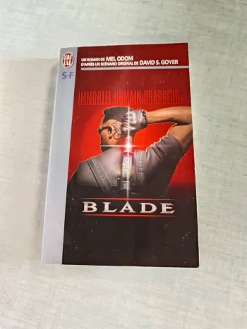 Livre blade