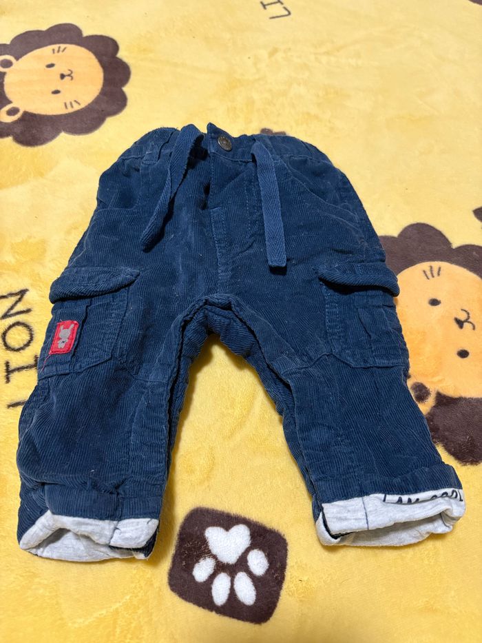 Lot pantalon 1-3 mois - photo numéro 3