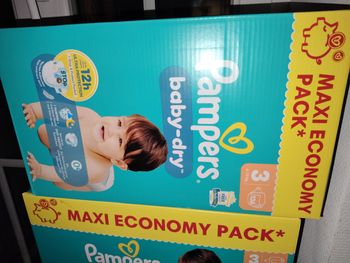 Pack couches Pampers baby dry