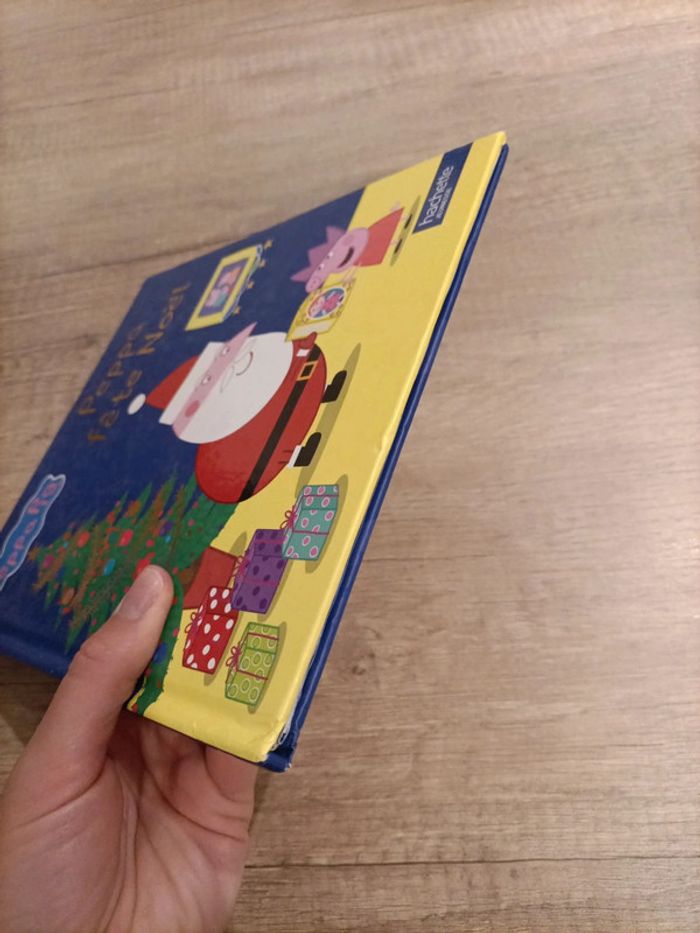 Livre Peppa pig : Peppa fête Noël - photo numéro 6