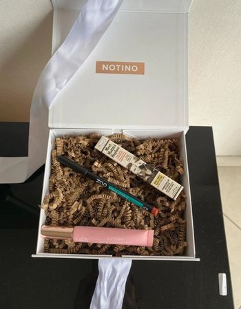 Coffret pour les levres Neuf