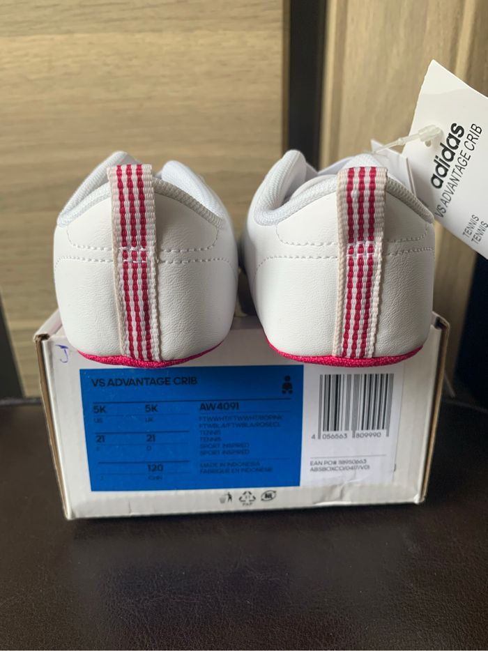 Adidas Advantage Crib - pointure 21 - photo numéro 4