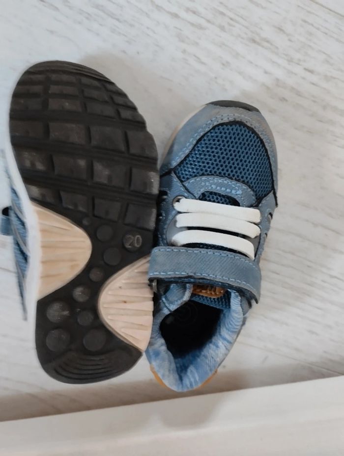 Joli basket pointure 20 - photo numéro 3