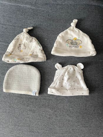 Lot de 4 bonnets 0-3mois / bébé 👶