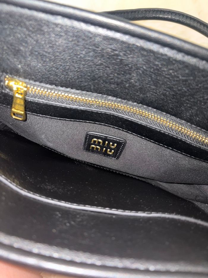 Sac noir miu miu - photo numéro 4