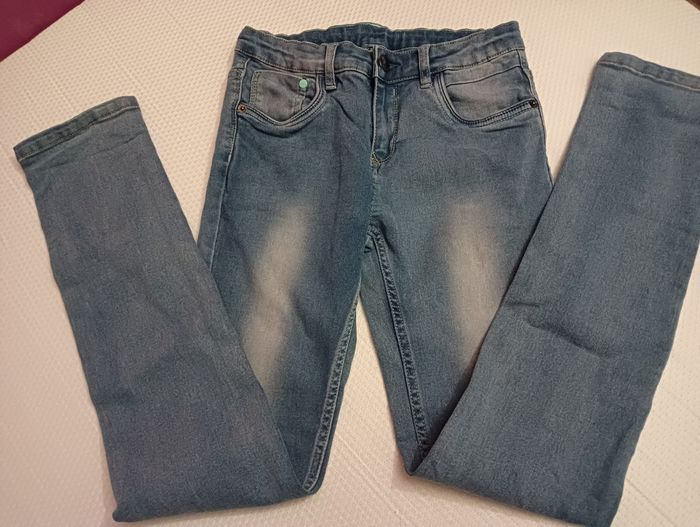 Jeans fille taille 14 ans