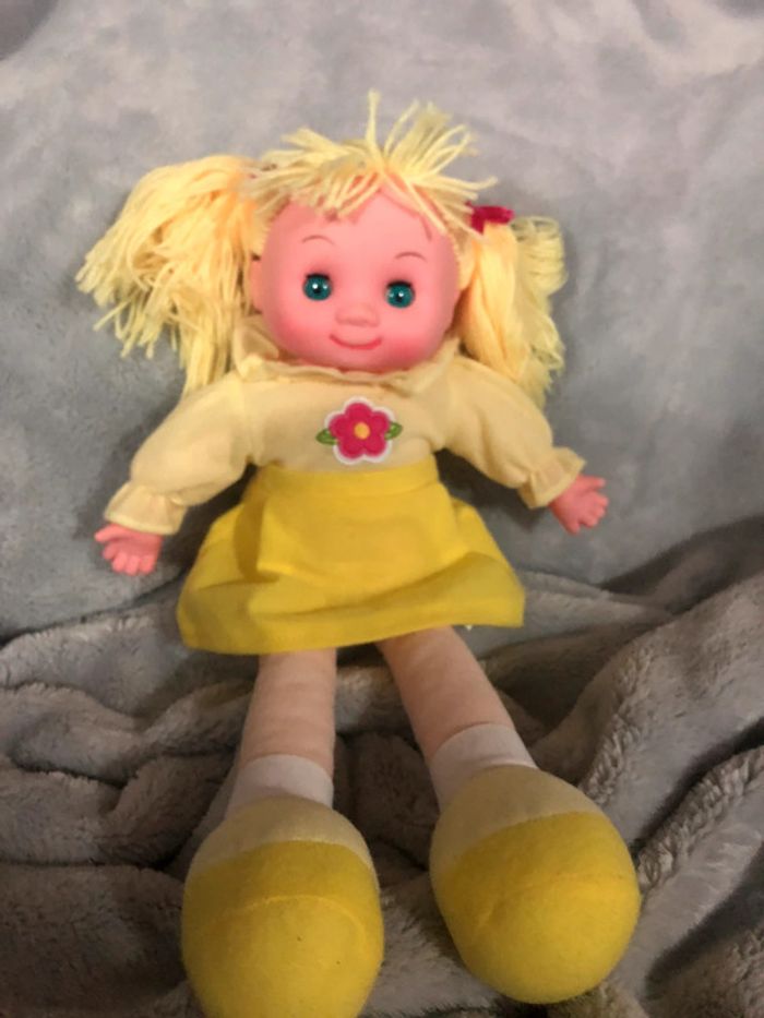 Poupée