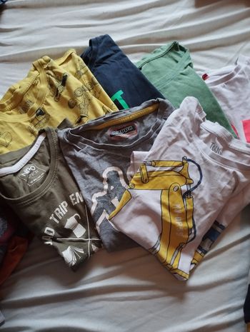 Lots vêtements  garçon 10 ans