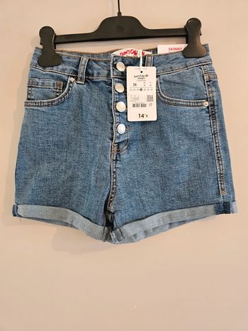 Short à boutons skinny Jennyfer Taille 36