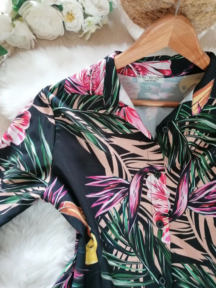 Jolie haut fleuri taille S - photo numéro 2