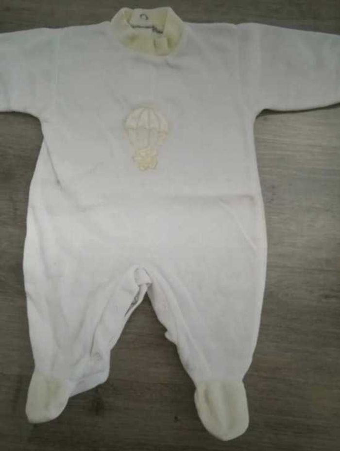 Pyjama 1 mois - photo numéro 2