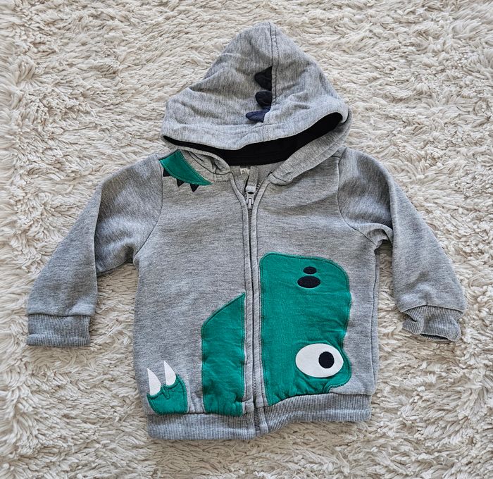 Tenue 6 mois crocodile En très bon état
Taille 68 cm
#Tousle6moisdEli - photo numéro 2