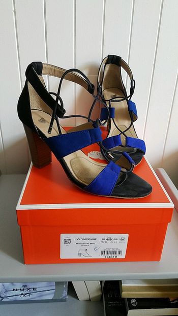 Sandales à talon Bobbies