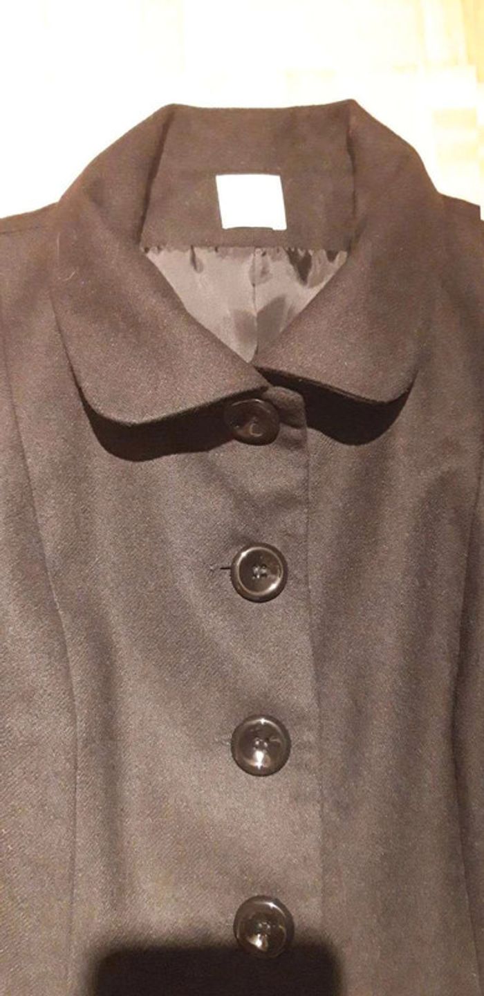 Veste noire tres chaude en laine T38 - photo numéro 3