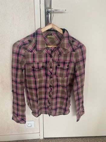 Chemise à carreaux