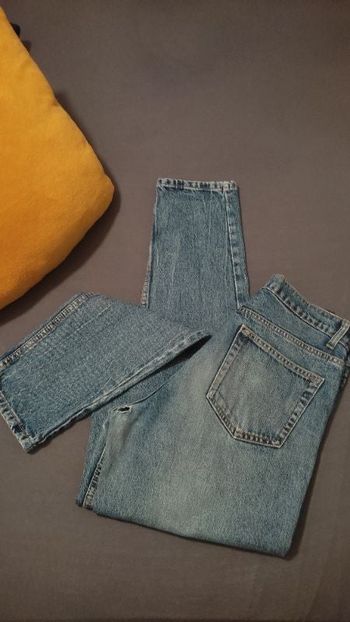 Jeans troué T40