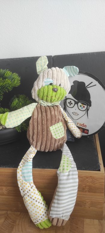 Chien histoire d'ours doudou Les Bric-à-Brac peluche marron vert beige pois poche noeud