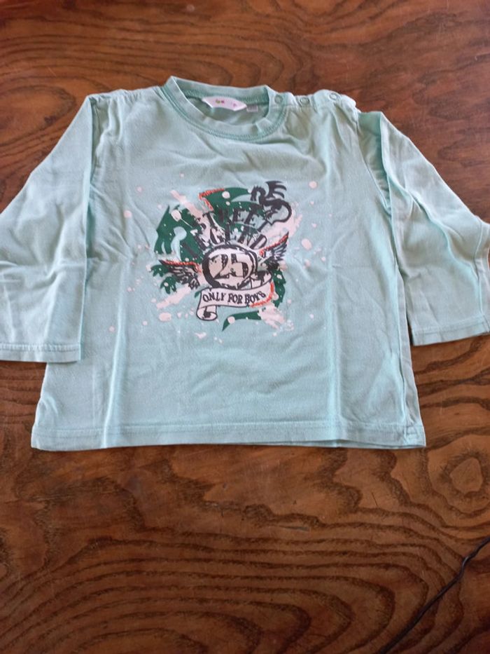 Tee-shirt H - photo numéro 2